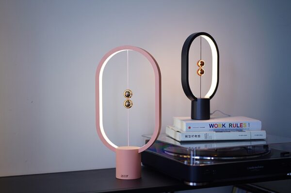 Zaina Magnetic Switch USB Table Lamp - Image 3